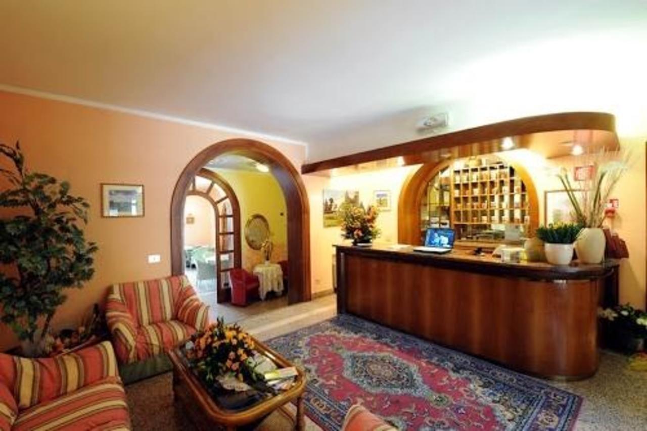 Hotel Du Parc Garda  Esterno foto