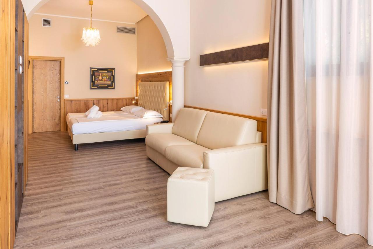 Hotel Du Parc Garda  Esterno foto