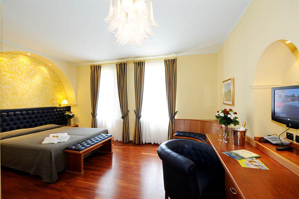 Hotel Du Parc Garda  Esterno foto